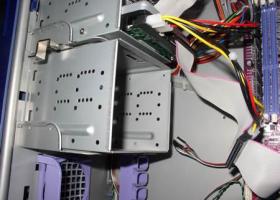 컴퓨터에 하드 드라이브를 설치하는 규칙